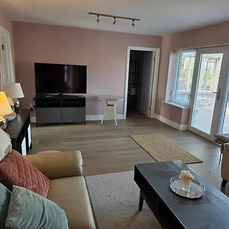 The At Cahermore Feriehus