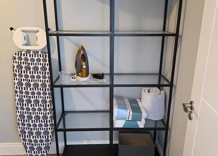 The At Cahermore Nyaraló *